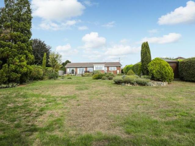 Bungalow for sale in The Bridge, Kent