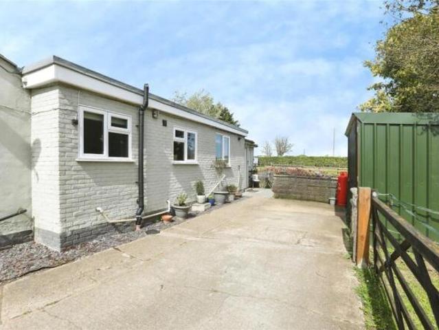 Bungalow for sale in Sheerness, Oad Street