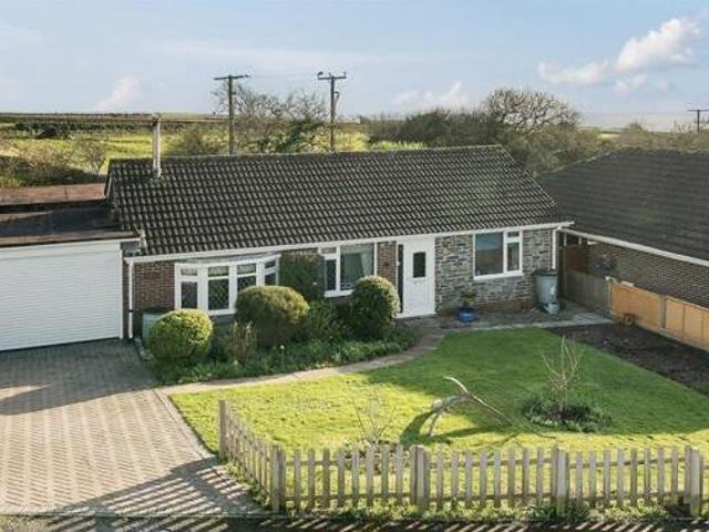 House for sale in Follaton, Strode