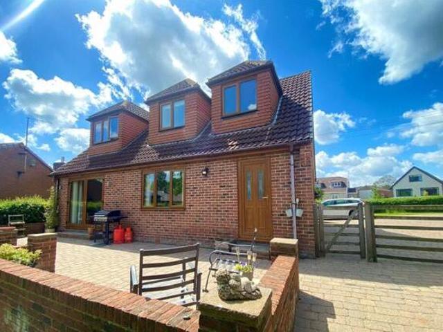 House for sale in Thurcroft, South Yorkshire
