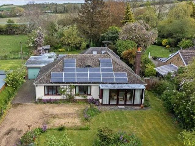 House for sale in King's Walden, Hertfordshire