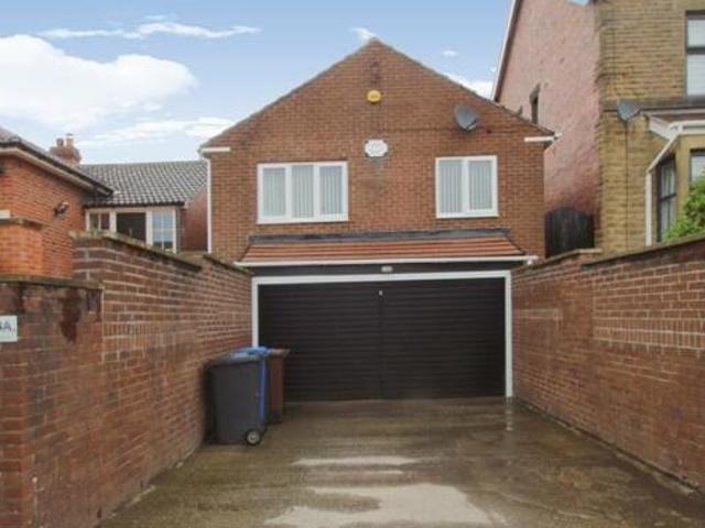 House for sale in Chapeltown, South Yorkshire