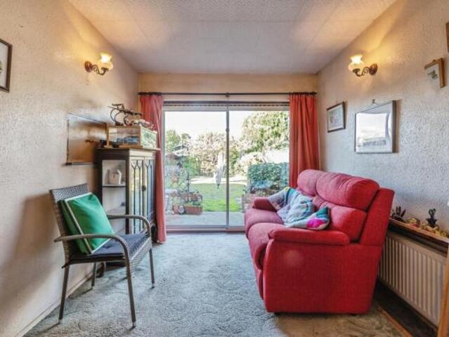 Bungalow for sale in Southend-on-Sea, Alton Barnes
