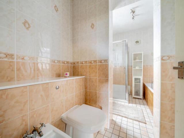 Bungalow for sale in Welling, Greater London