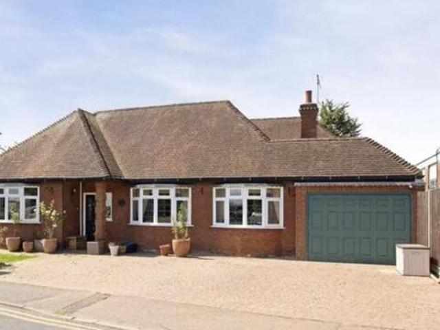 House for sale in Epping