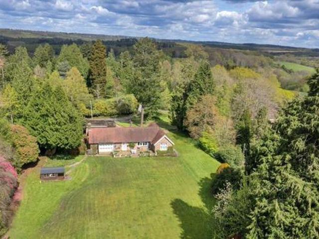 House for sale in Sandown Park, Kent