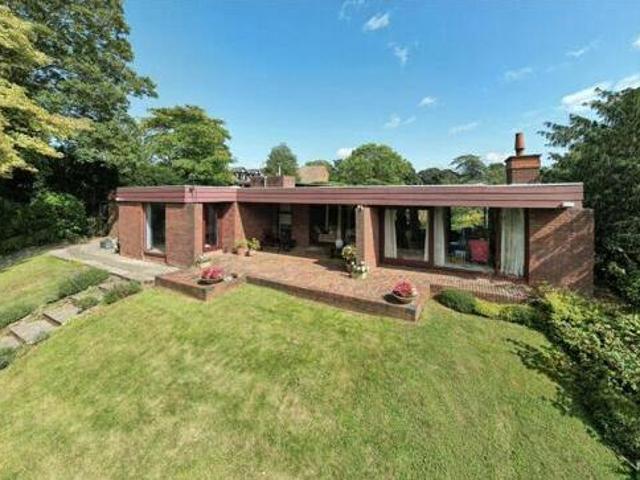 House for sale in Green Close, Warwickshire