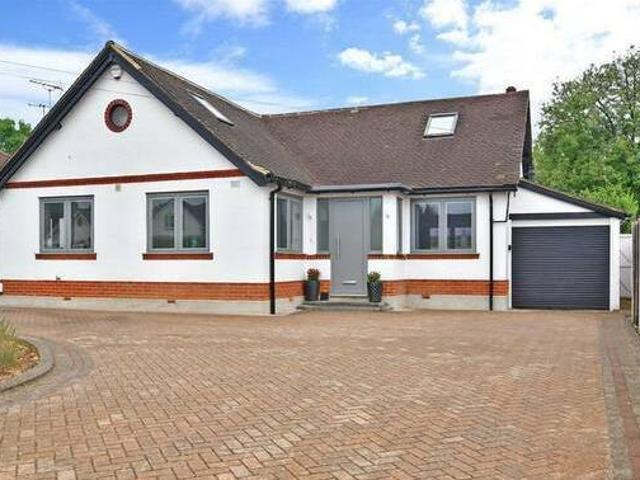 House for rent in Surrey