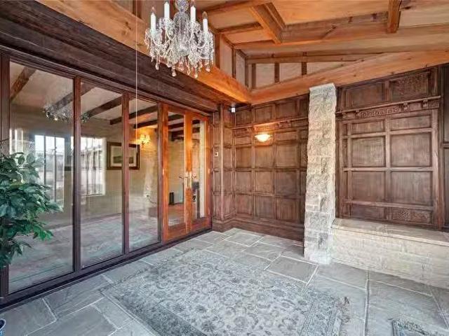 House for sale in Wentbridge