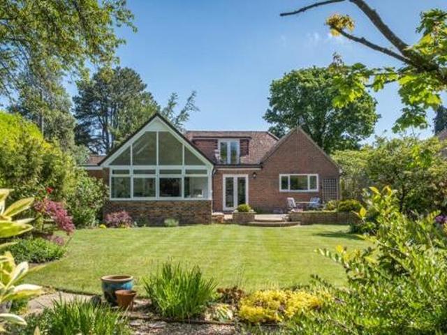 House for sale in Chichester, Littlecote