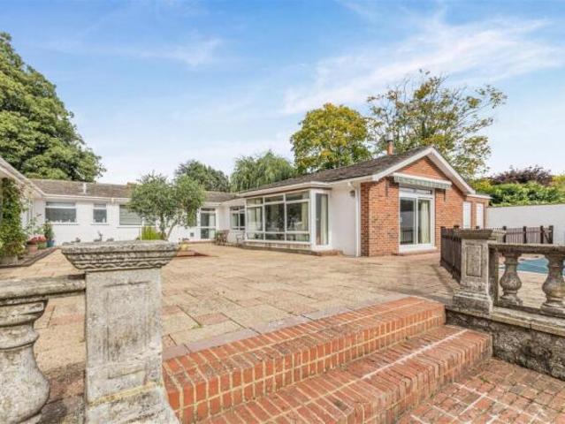 Bungalow for sale in South Lane, West Yorkshire
