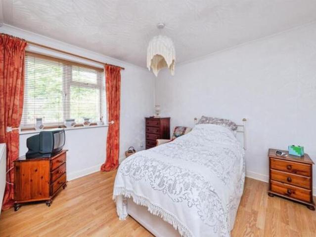 Bungalow for sale