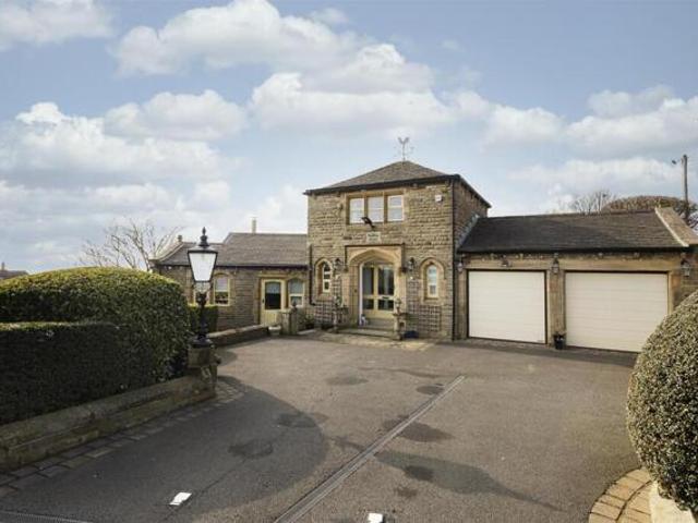 Bungalow for sale in Kirkheaton, Kirkburton