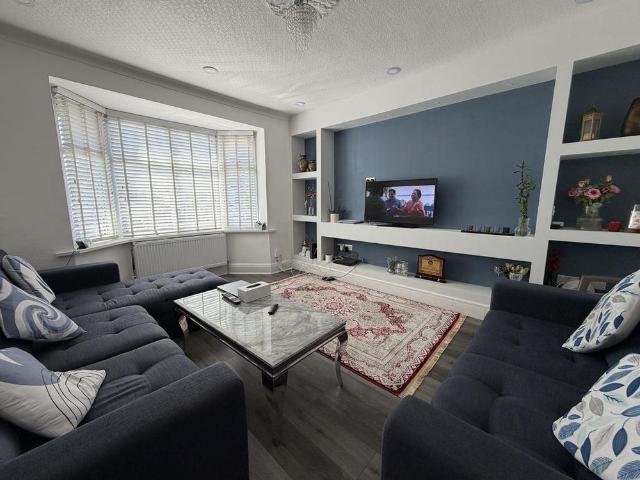 House for rent in Oxley, West Midlands