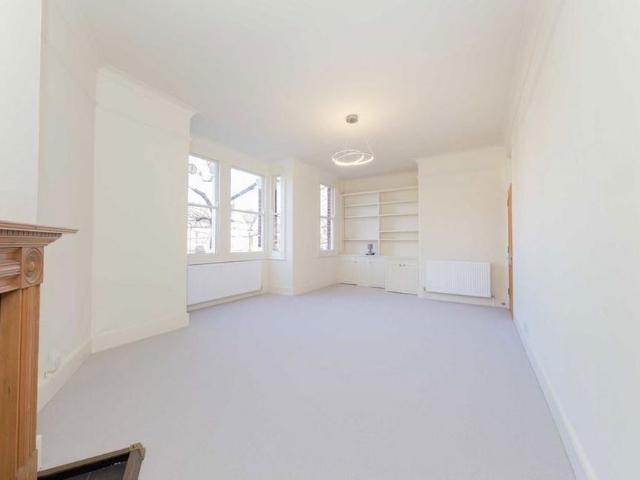 House for rent in London Borough of Ealing, Greater London