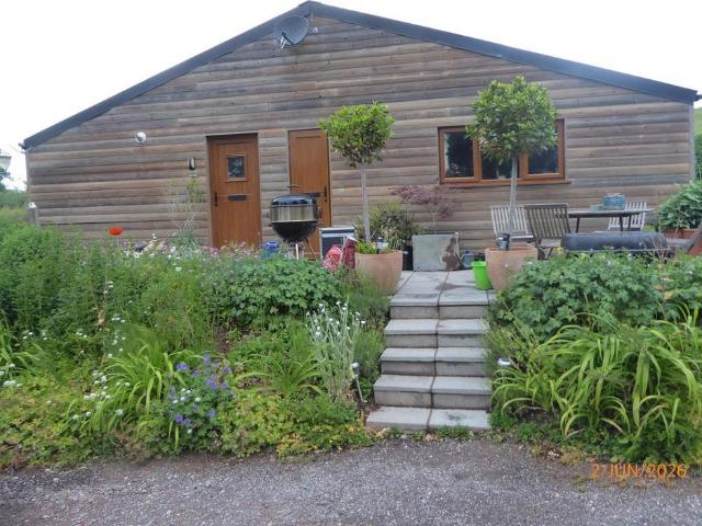 Bungalow for rent in Newton St Cyres, Devon