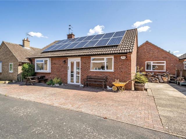 Bungalow for rent in Chedburgh, Suffolk