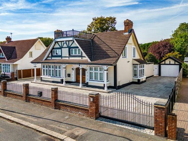 Bungalow for rent in Emerson Park, Isle Of Man