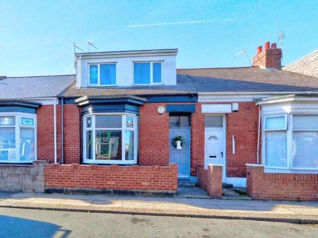 Bungalow for rent in Grangetown, Sunderland