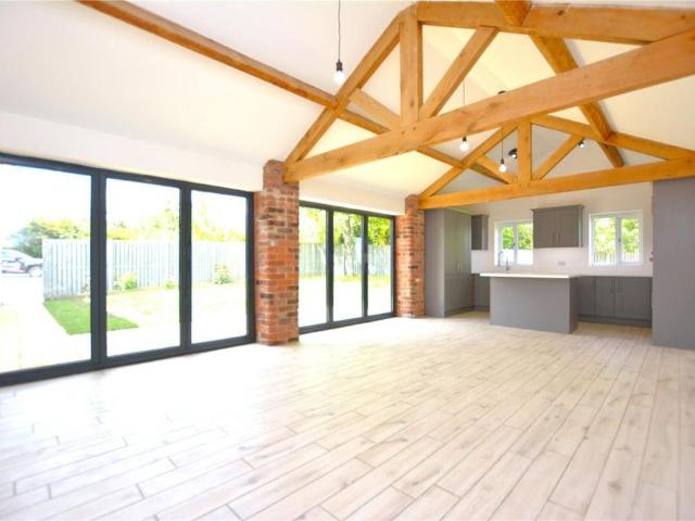 House for rent in Little Preston, West Yorkshire