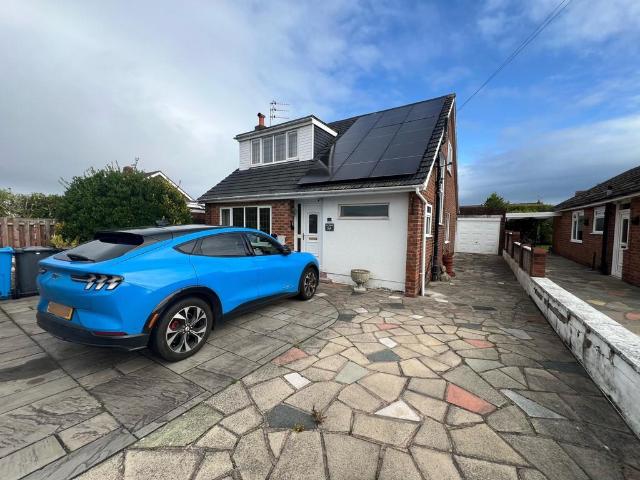 Bungalow for rent in Hey Houses, Lytham St Anne's