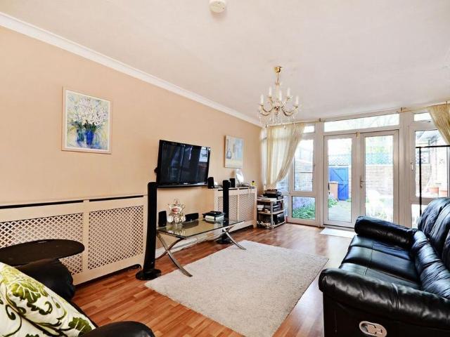 House for rent in South Hackney, Greater London