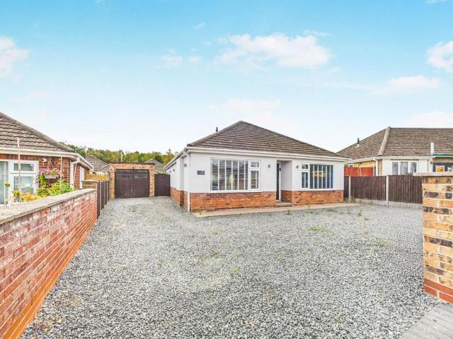 Bungalow for rent in Ashby De La Launde, Lincolnshire