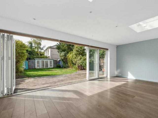 House for rent in Hersham, Elmbridge