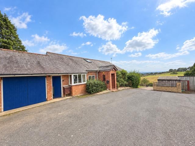 Apartment for rent in Walkwood, Redditch