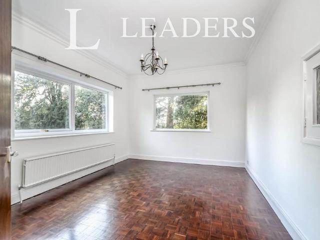 House for rent in Pavenham, Bedford