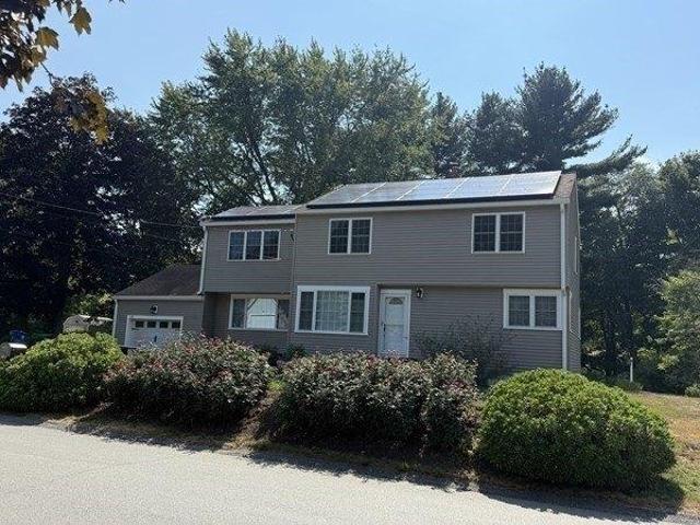 House for sale in Burlington, Middlesex County