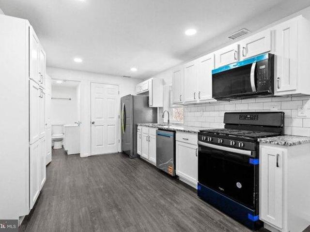 House for sale in Burlington, Burlington County