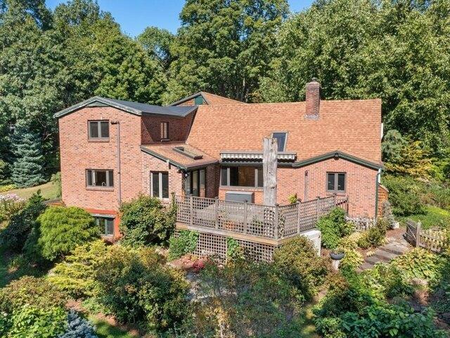 House for sale in South Hill Section, Burlington
