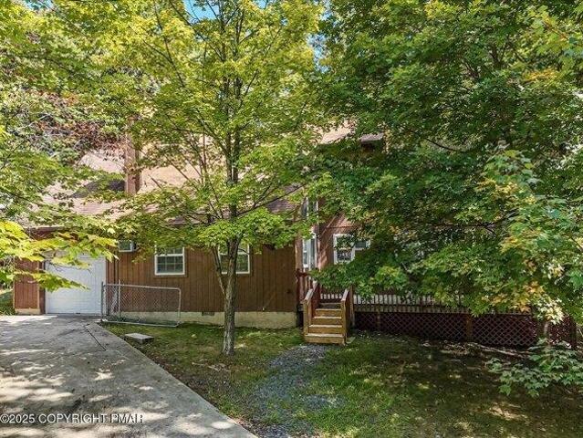 House for sale in Dingmans Ferry, Pennsylvania