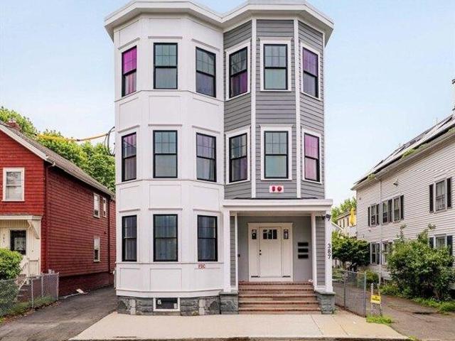Condo for sale in Cambridge, Massachusetts