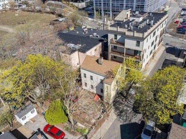 House for sale in Cambridge, Massachusetts