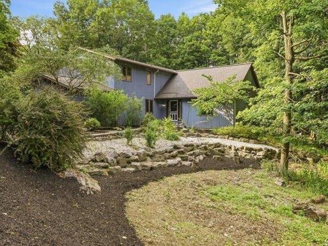 House for sale in Camillus, New York