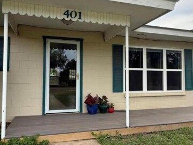 House for sale in Camp Wood, Texas