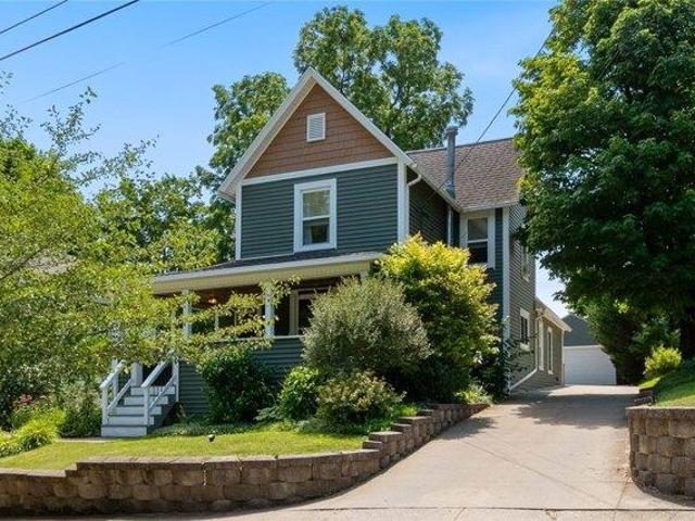 House for sale in New York