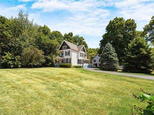 House for sale in Canastota, New York