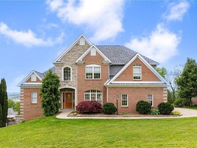 House for sale in Canonsburg, Pennsylvania
