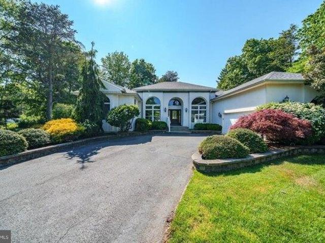House for sale in Green Creek, New Jersey