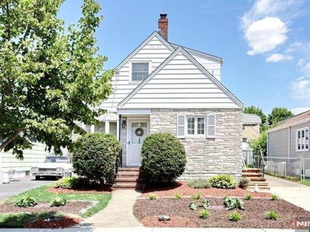 House for sale in Carlstadt, New Jersey