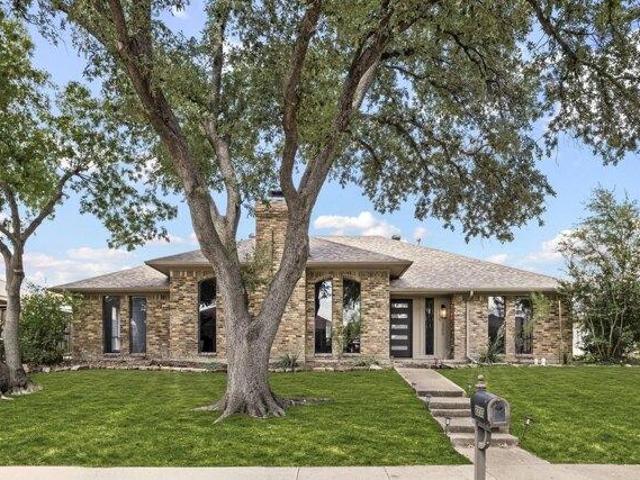 House for sale in Carrollton, Texas