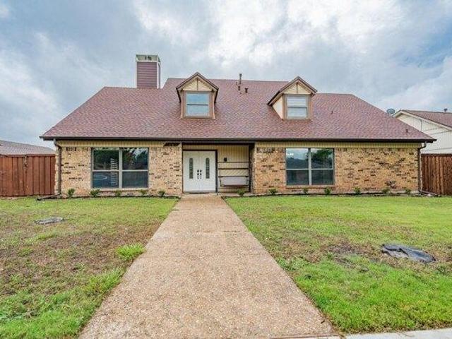 House for sale in Denton, Texas