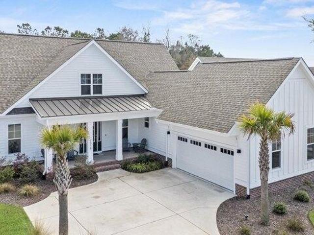 House for sale in Castle Hayne, North Carolina