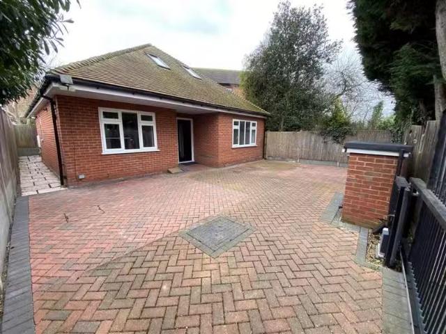 House for rent in Potters Bar, Hertfordshire