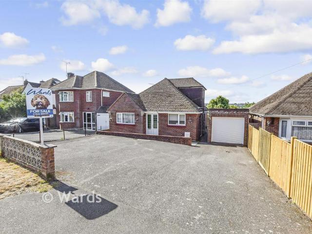 House for sale in Barming, Midway
