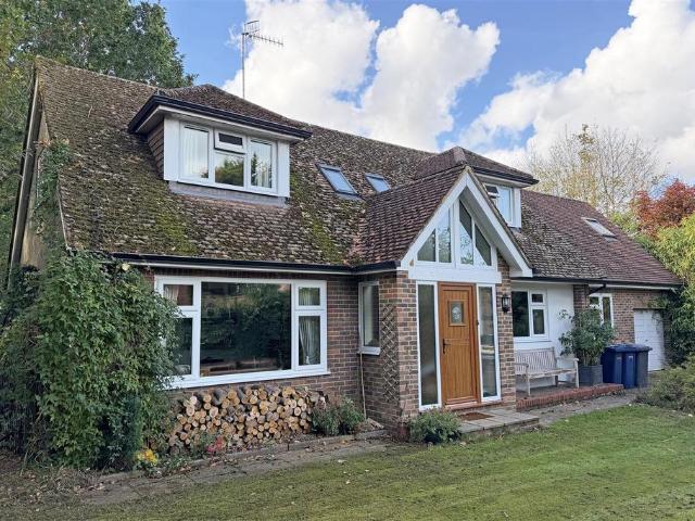 House for sale in Busbridge, Waverley