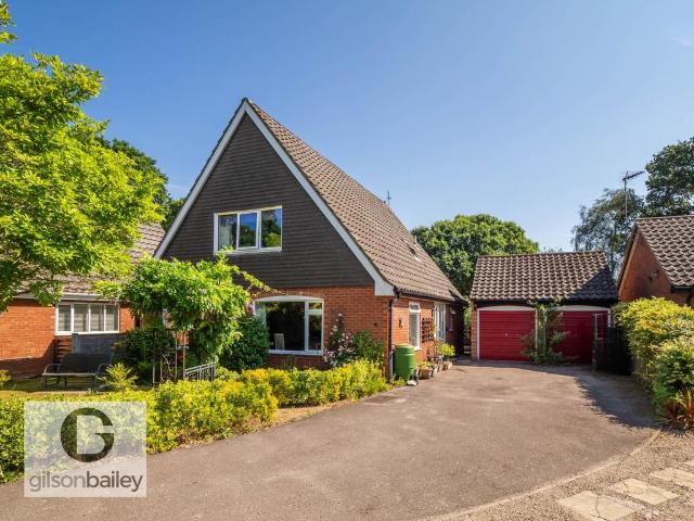 House for sale in Salhouse, Crostwick